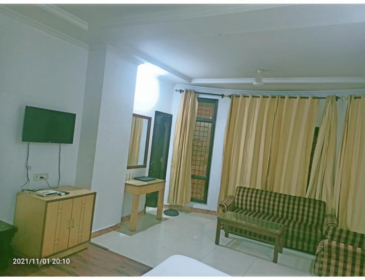 Hotel Kishore International, อัมริตสา ภายนอก รูปภาพ