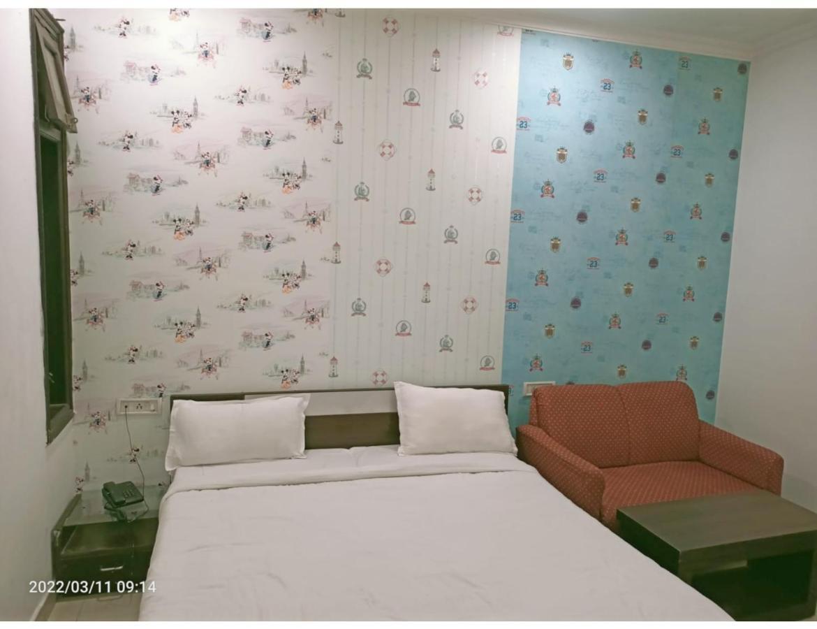 Hotel Kishore International, อัมริตสา ภายนอก รูปภาพ